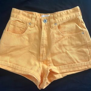 COTTON ON High Rise Mom Jean shorts